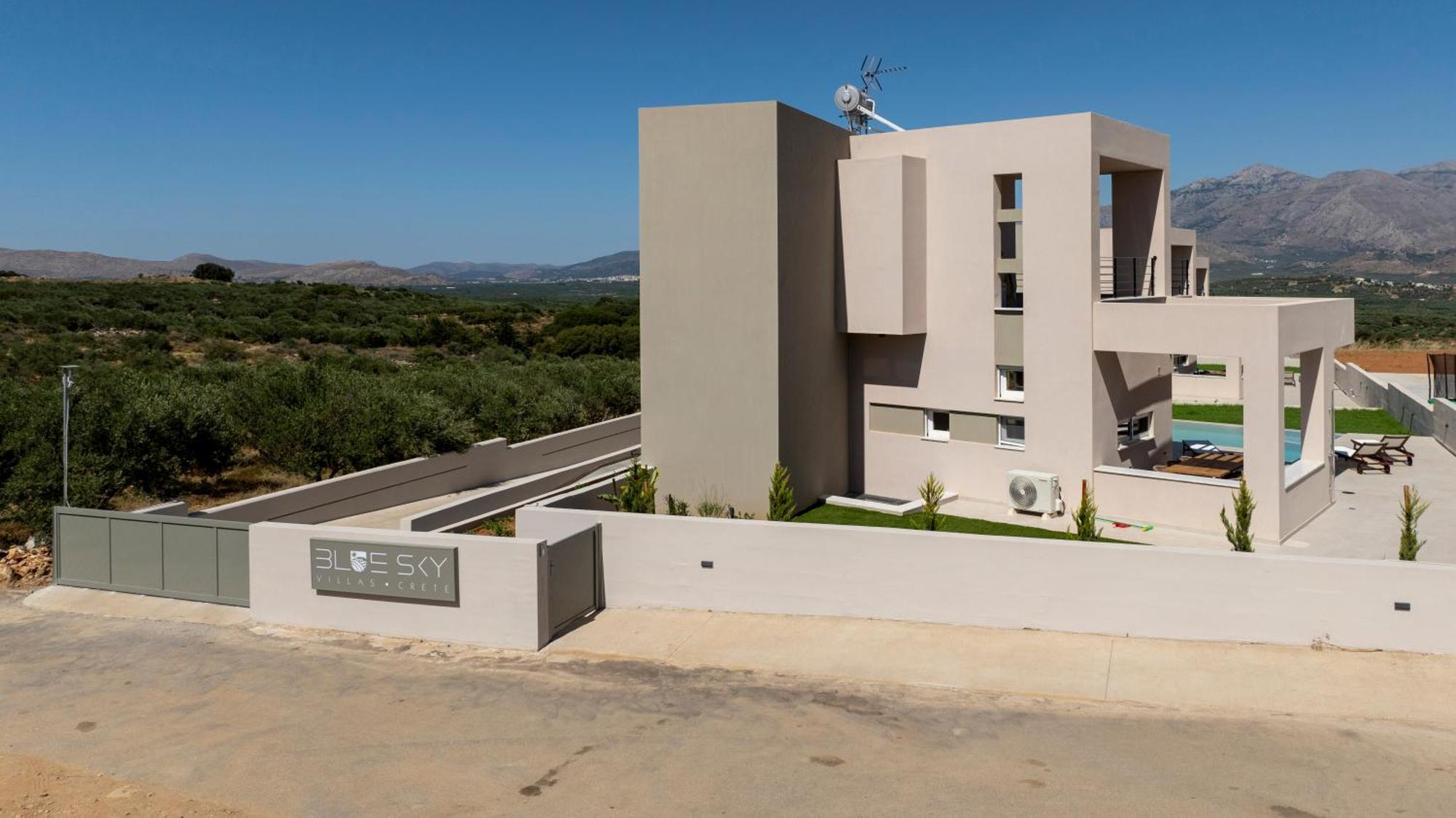 Blue Sky Villas Arkalochori Exterior photo