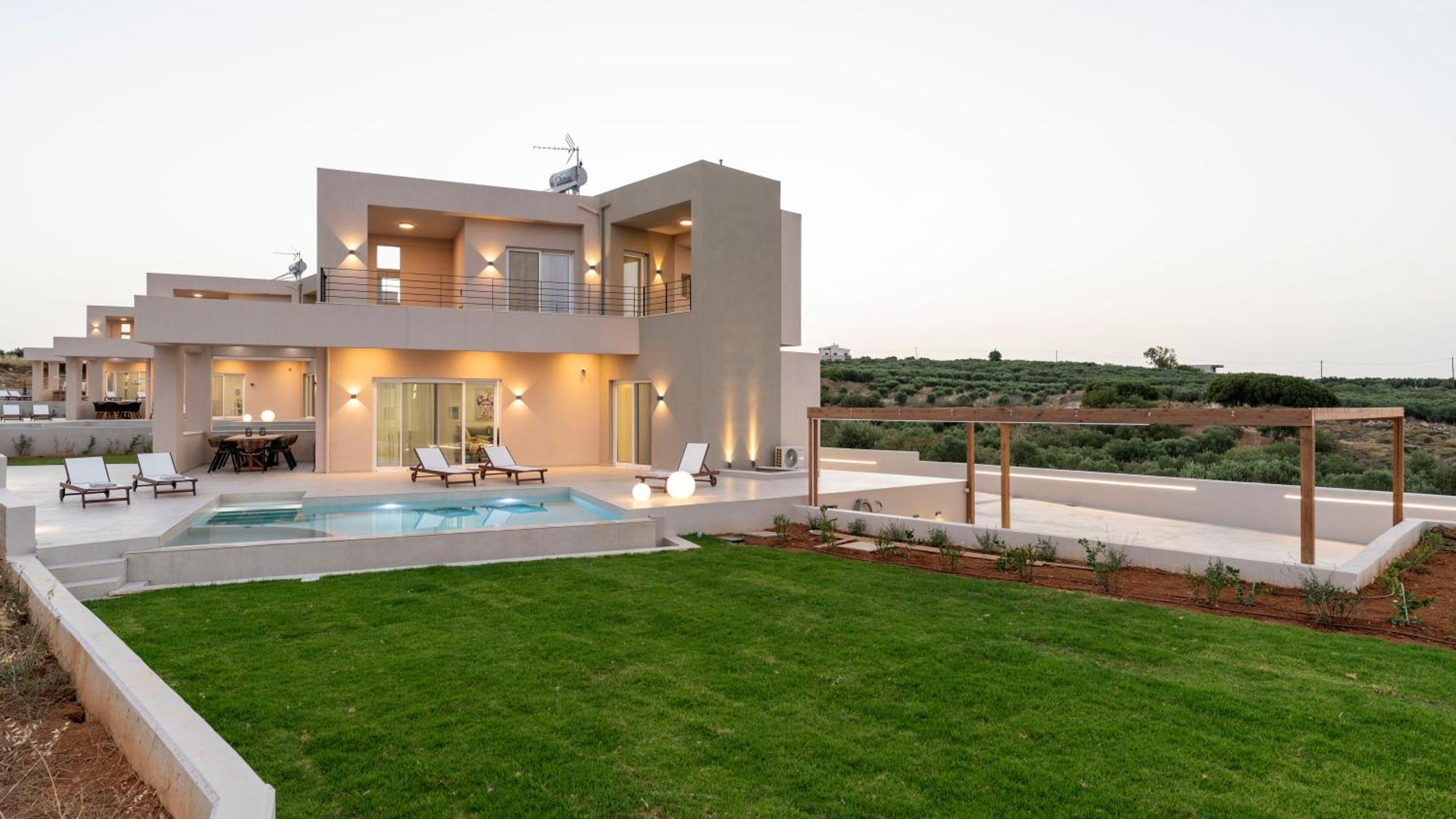 Blue Sky Villas Arkalochori Room photo