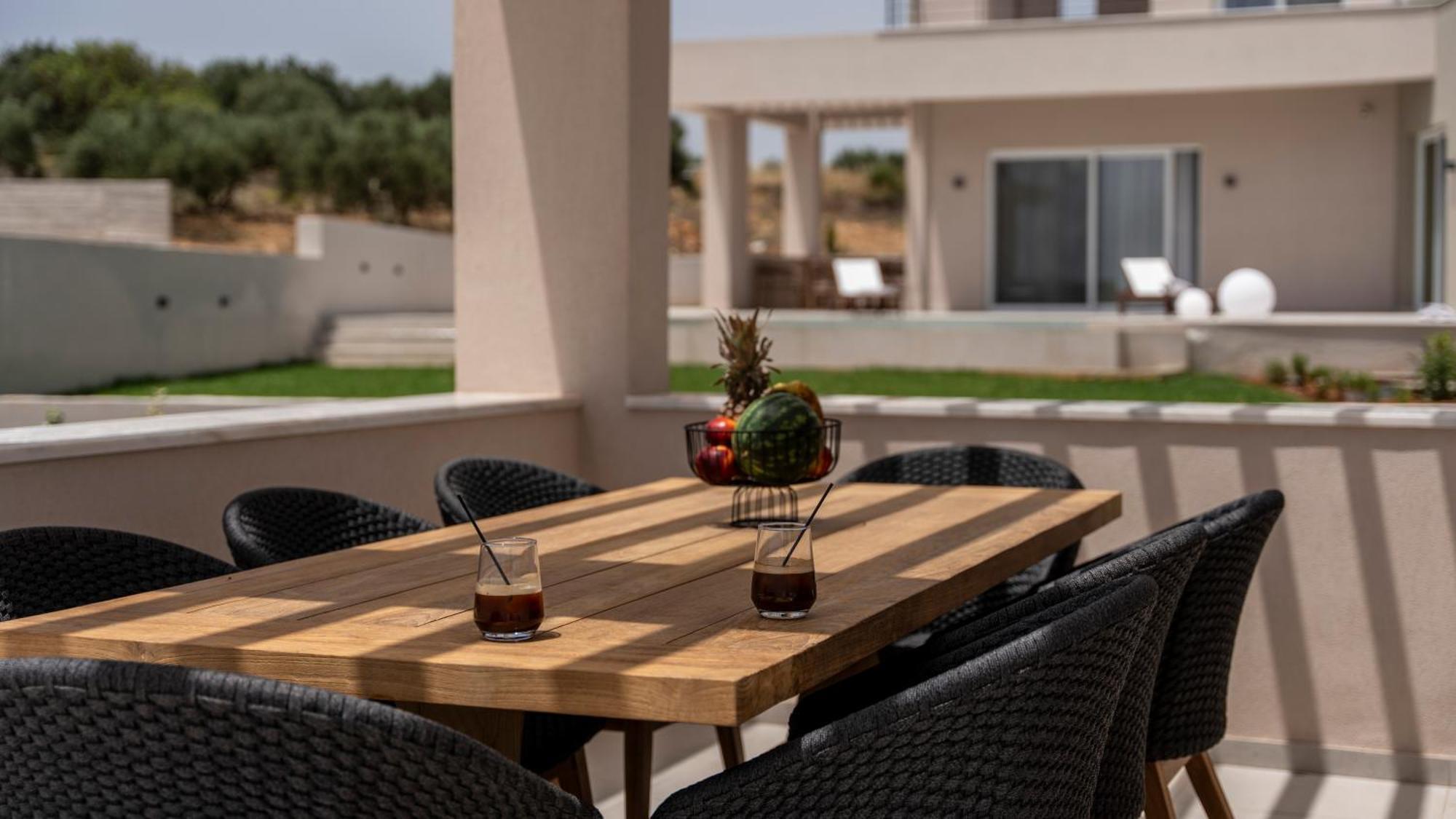 Blue Sky Villas Arkalochori Room photo